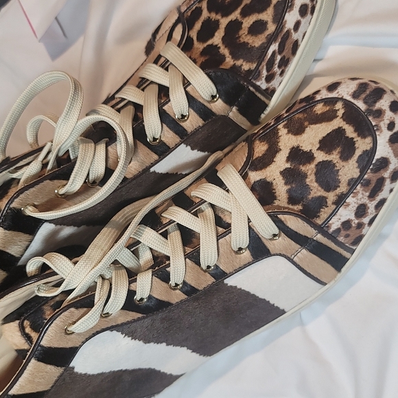 Christian Louboutin Sneakers - Picture 13 of 15